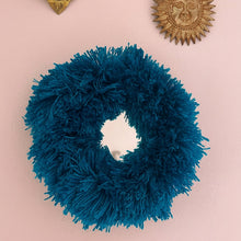 Charger l'image dans la galerie, Miroir froufrous bleu fait main au Maroc – vue 2