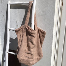 Charger l'image dans la galerie, Cabas oversize rose en éponge