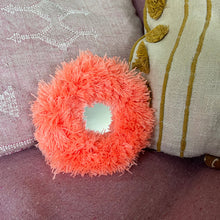 Load image into Gallery viewer, Miroir froufrous | Corail
